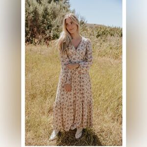 In loom Floral Long Sleeve Dress